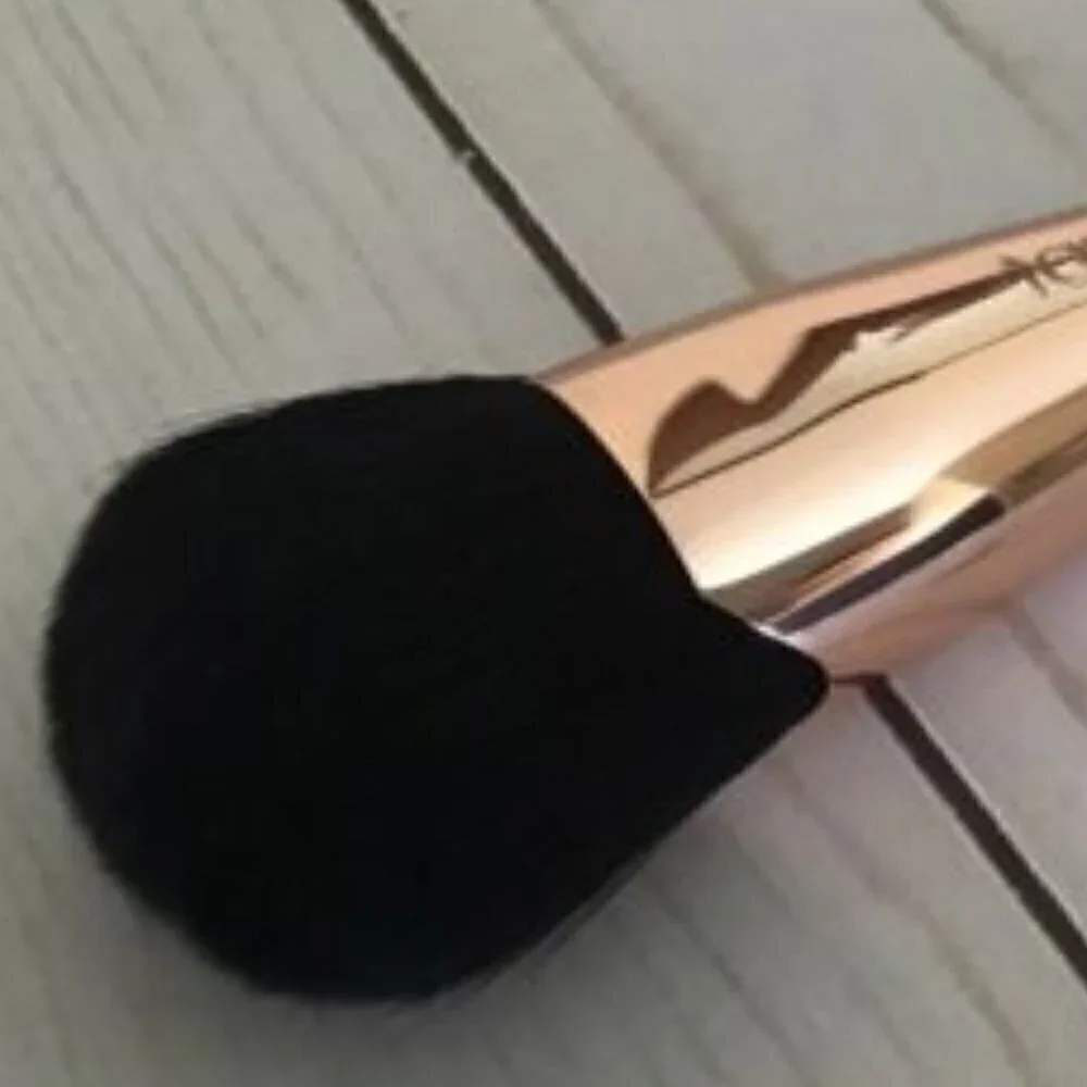 tarte Cosmetics BUFF & BRONZE FACE BRUSH - BRAND NEW Pretty Pink!